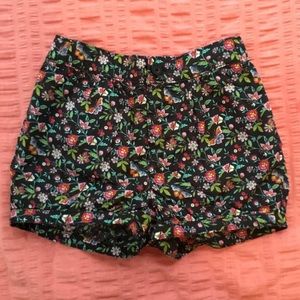 Baby Gap Black Floral Shorts - 5 Yrs